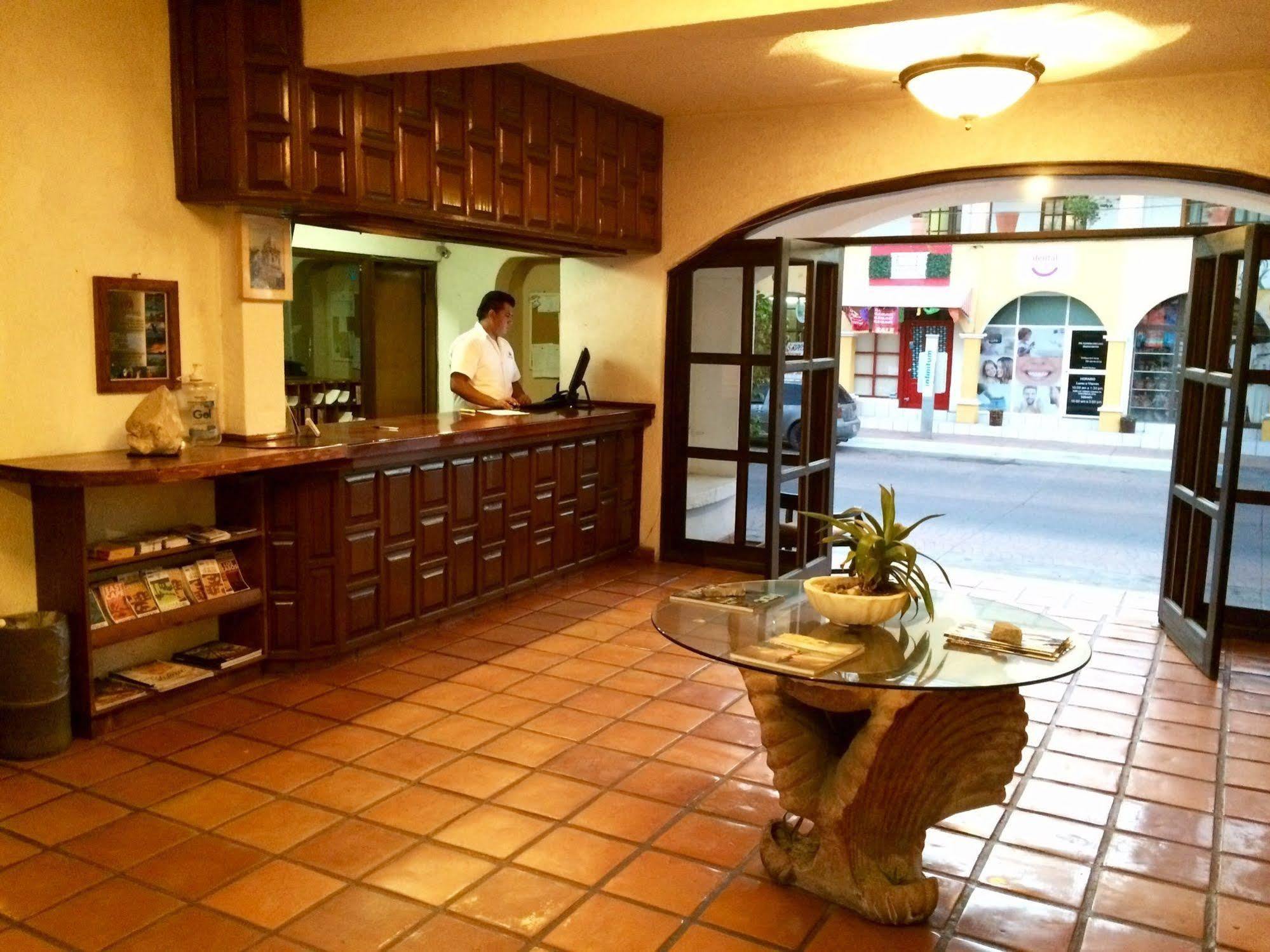 Hotel Plaza Loreto Centro Historico المظهر الخارجي الصورة