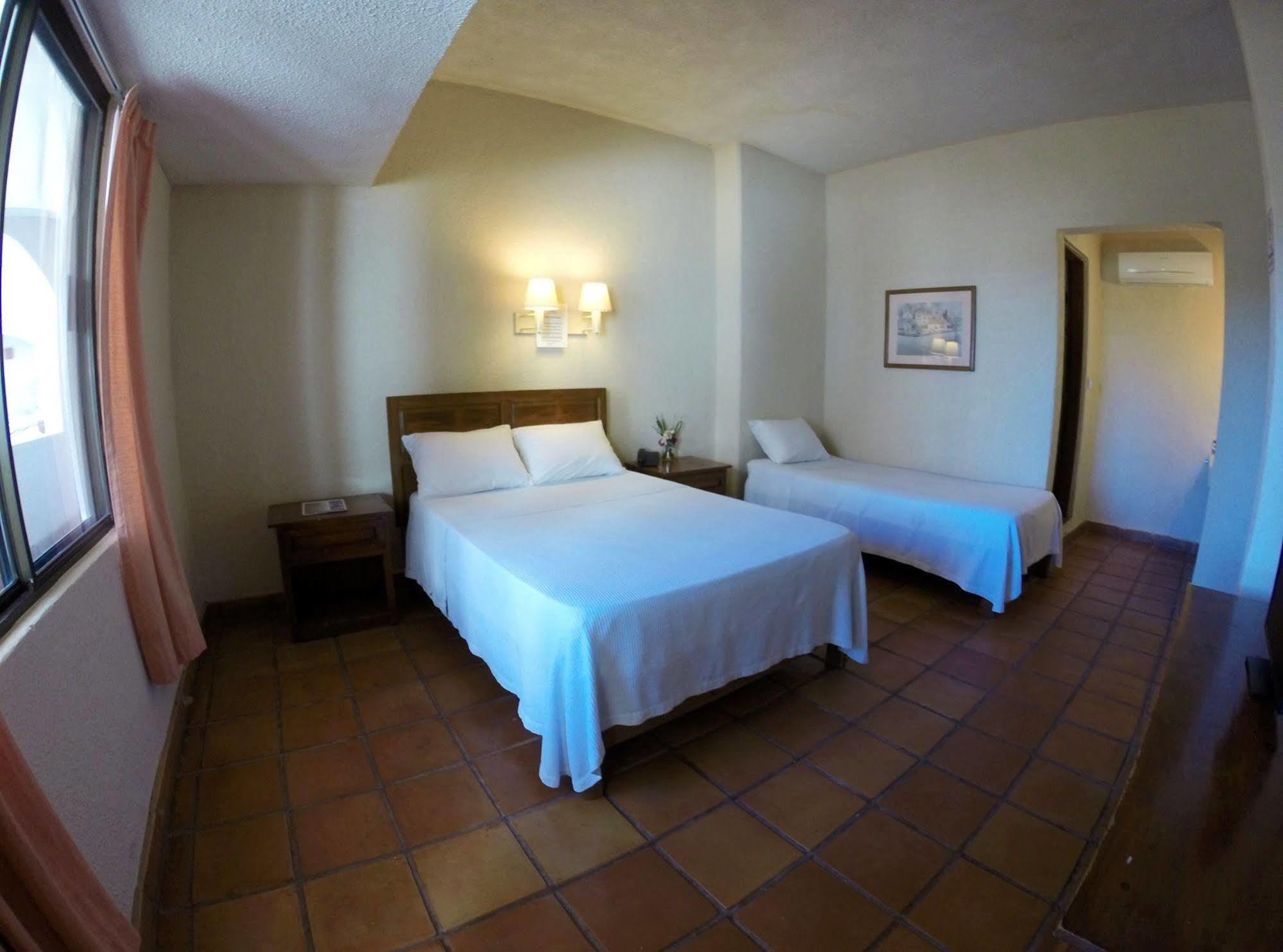 Hotel Plaza Loreto Centro Historico المظهر الخارجي الصورة
